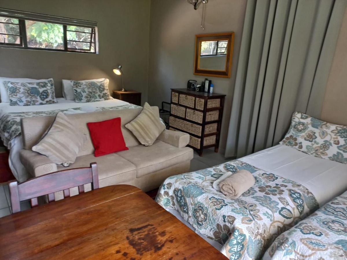 A Little Guesthouse Bloemfontein Exteriér fotografie