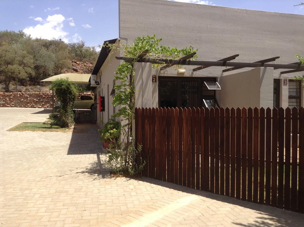 A Little Guesthouse Bloemfontein Exteriér fotografie
