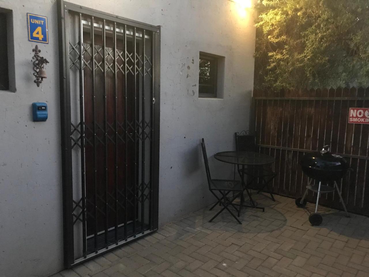 A Little Guesthouse Bloemfontein Exteriér fotografie